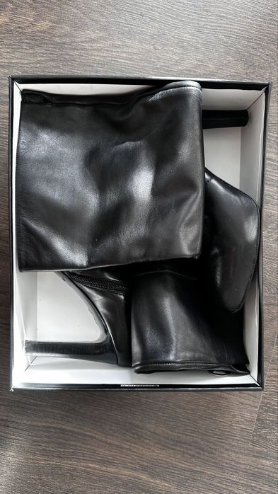 Продам сапоги  Basconi