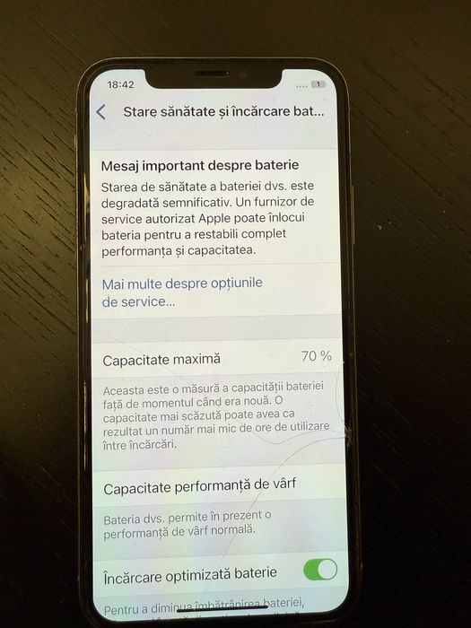 iPhone X in cutie originala cu 3 huse, 64gb, silver, 70% baterie