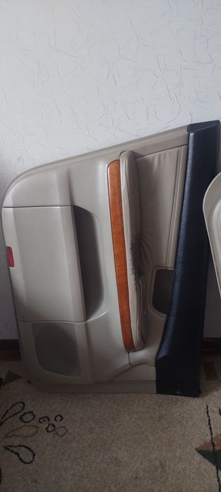 Продам дверные карты Лексус RX330