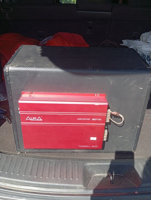 Продам сабвуфер с усилителем