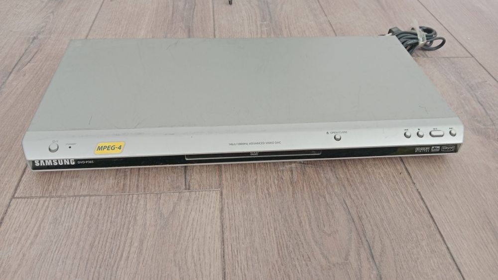 DVD плеер сатылады Бағасы 10000теңге