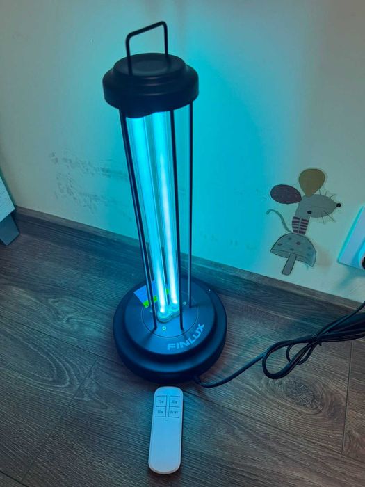 UV Антибактериална лампа