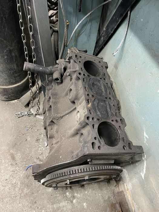 Блок двс 1.6 мазда 323