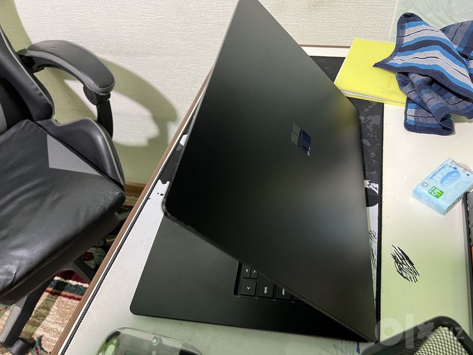 Microsoft surface laptop 3 в илеальном состоянии