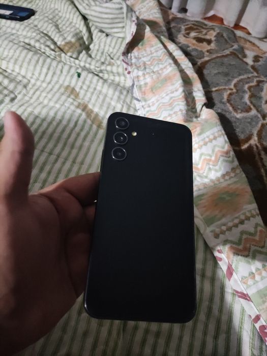 Продам новый Самсунг А34 128 гб 5g