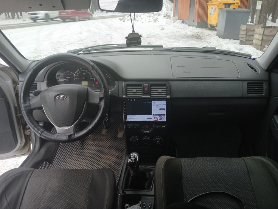 Продам приору в отличном состоянии