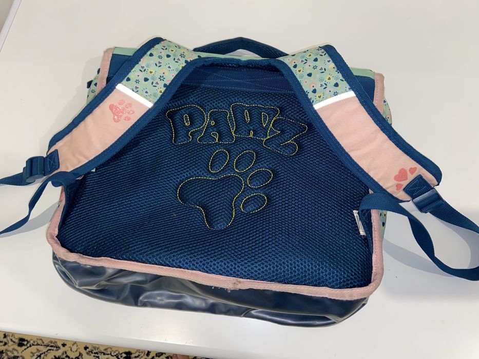 Рюкзак для девочки. Школьный