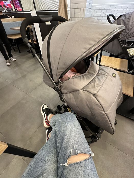 Коляска Текнум бу