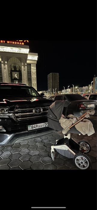 Коляска Hot Mom