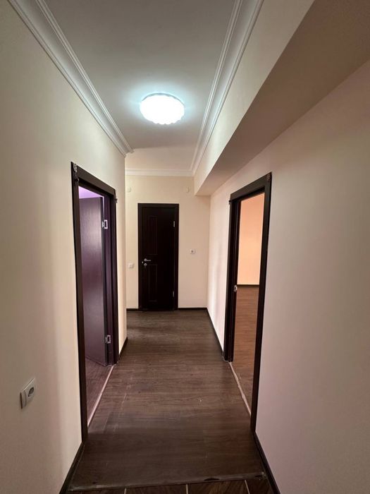 Сергели Спутник 16а 2 хона 3 этаж 67 кв 3 хона килса булади ипотек бул