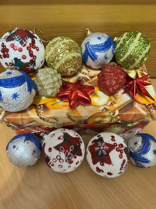 Отдам даром Игрушки новогодние