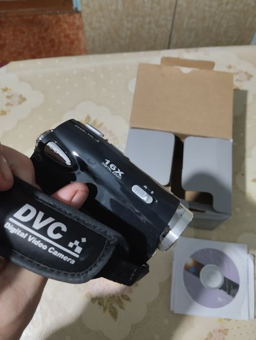 Видео камера продам