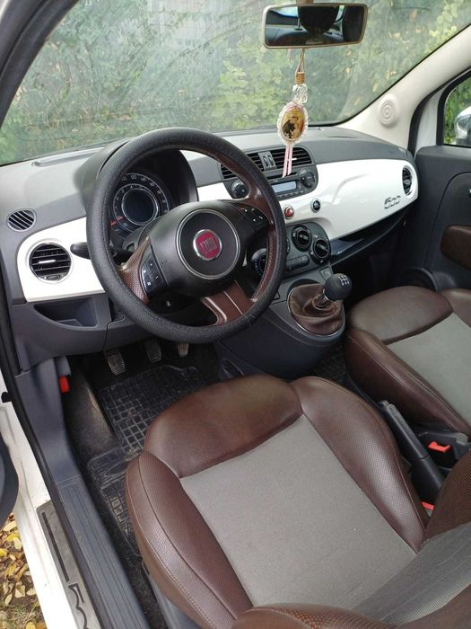 De vanzare Fiat 500 an 2010