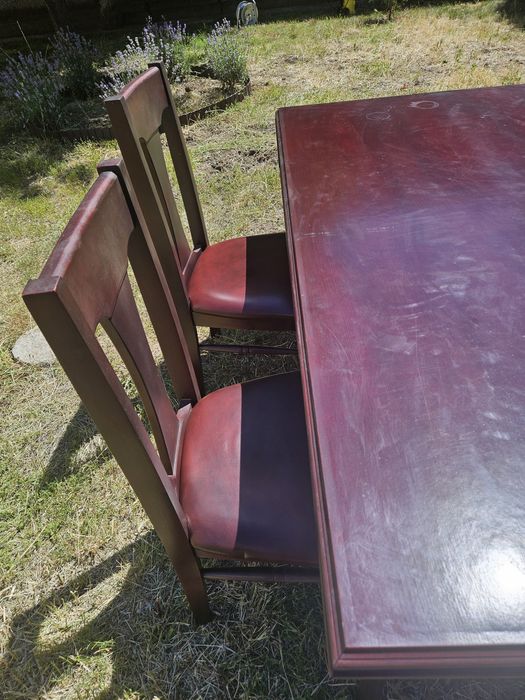 Set masă extensibila si 4 scaune Elvila model Tudor