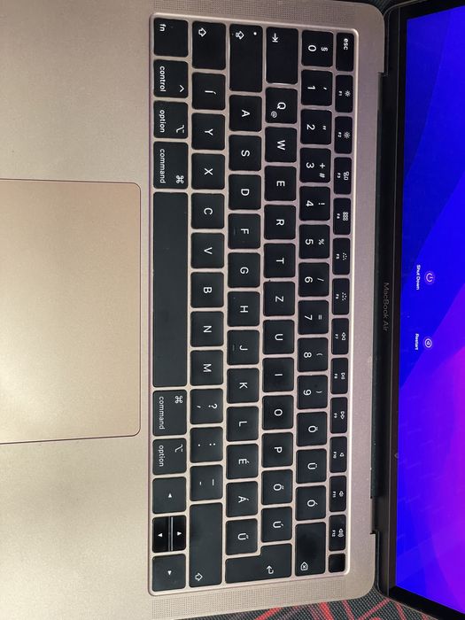 MacBook Air 2018 13’3