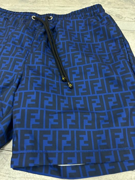 Sport baie Fendi , Poli Ralph Lauren
