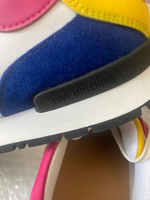 MOSCHINO маратонки