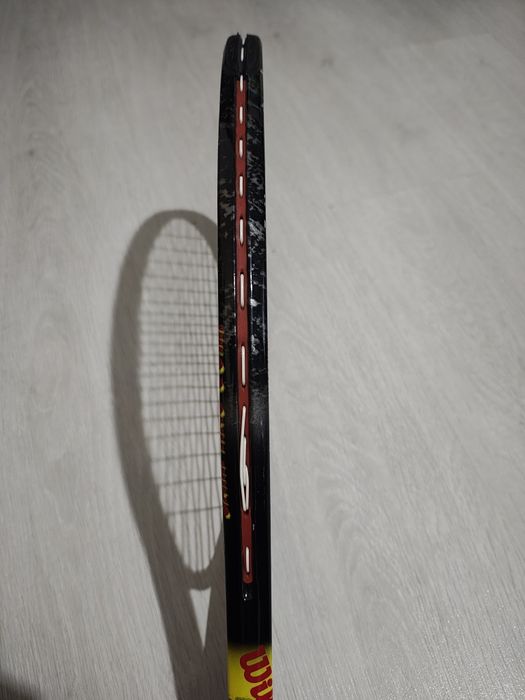 Vând racheta tenis Wilson