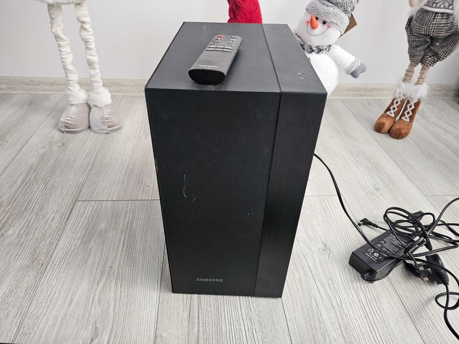 Саундбар Samsung HW-K450  300.W. ПЕРФЕКТЕН.