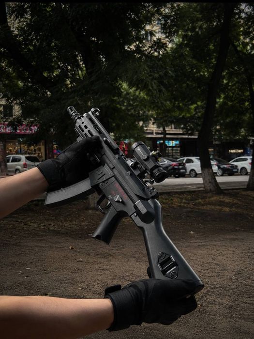 Автомат Mp5………..