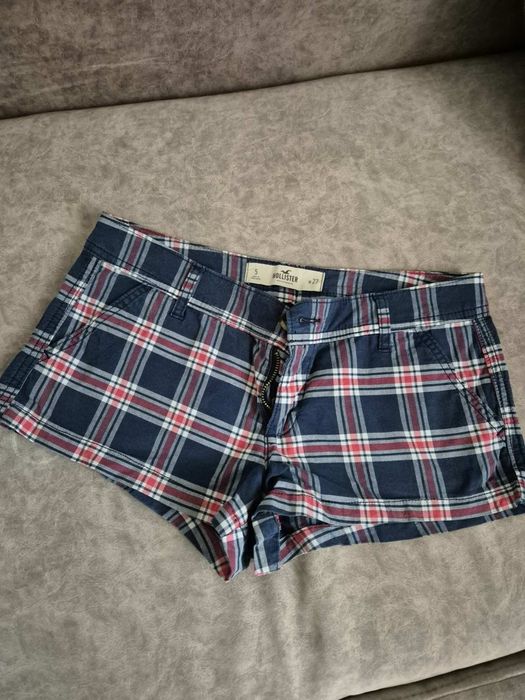 Дамски къси гащи