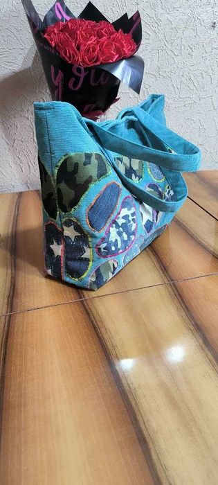 Продаются сумки ручная работа .