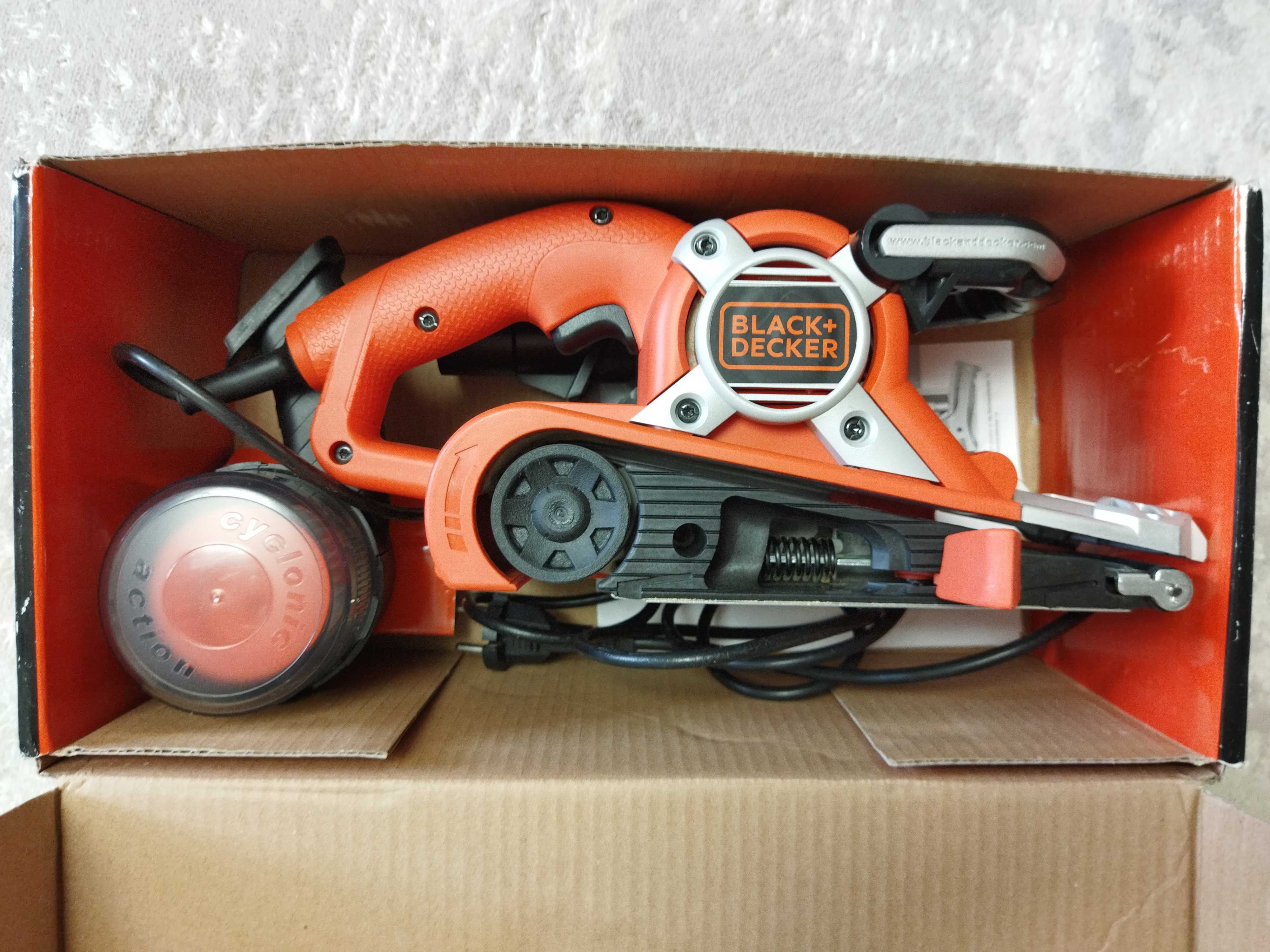 Ленточная шлифмашина BLACK+DECKER KA88, 720 Вт и Лента абразивная: 30 000  тг. - Шлифовальные машины Петропавловск на Olx