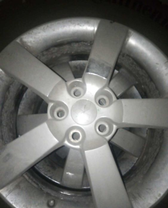 Зиимние шины шипованные с дисками