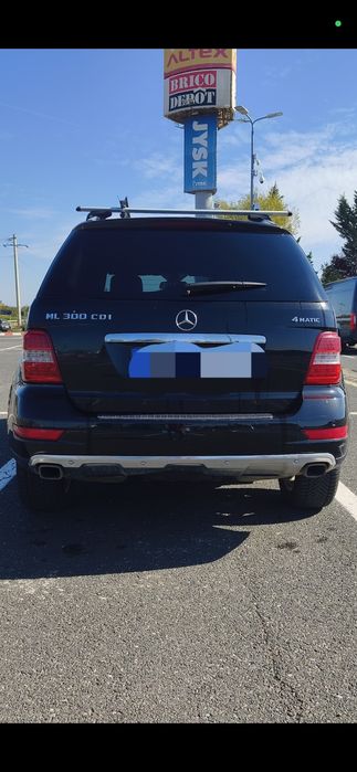 MERCEDES-BENZ ML-Class 2011 — imagine 2