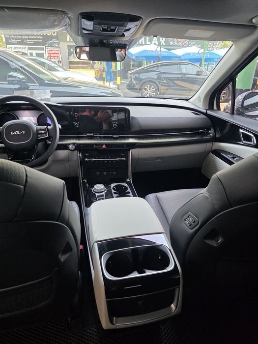 Kia Carnival 2023 — 8