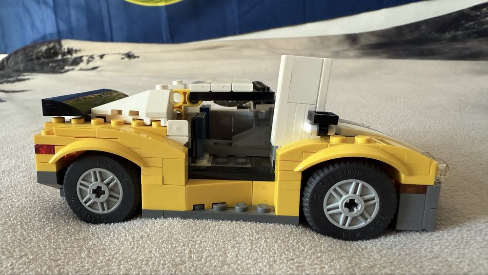 LEGO Creator Fast Car (Set 31046)