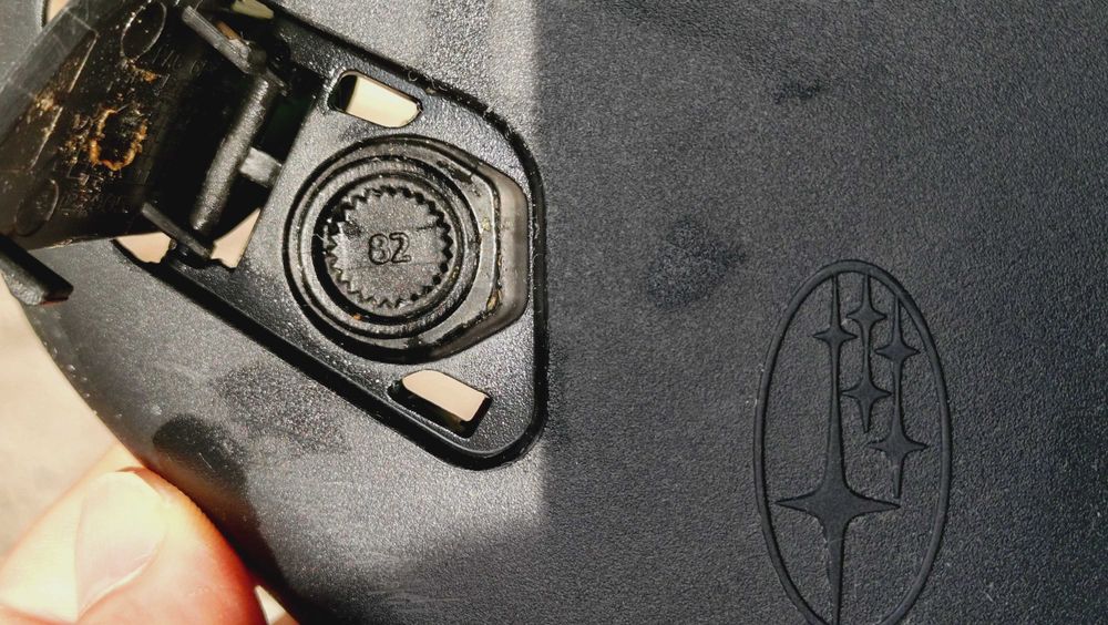 Напречни греди за багажник Субару