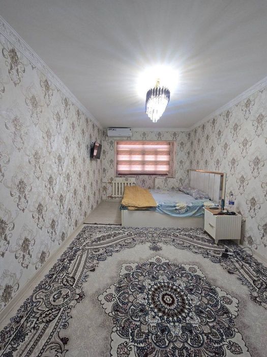 Бухоро шахарда 1 хоналик квартира сотилади