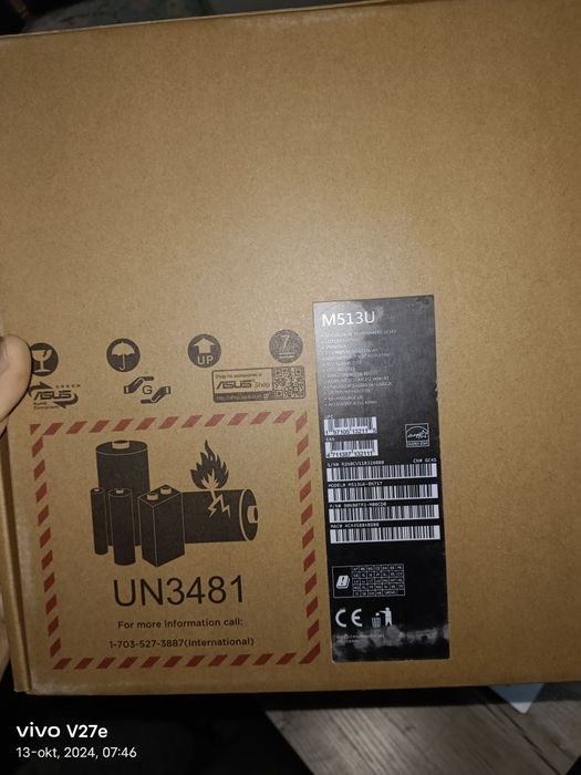 Noutbook Asus vivobook