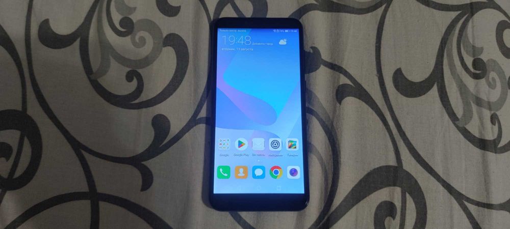 Продам телефон Huawei Y6 Prime 2018