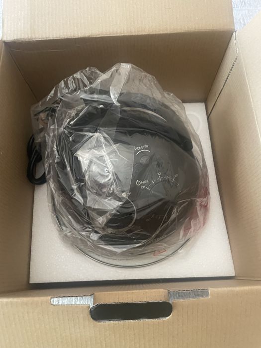 Продается новый аэрогриль REDMOND