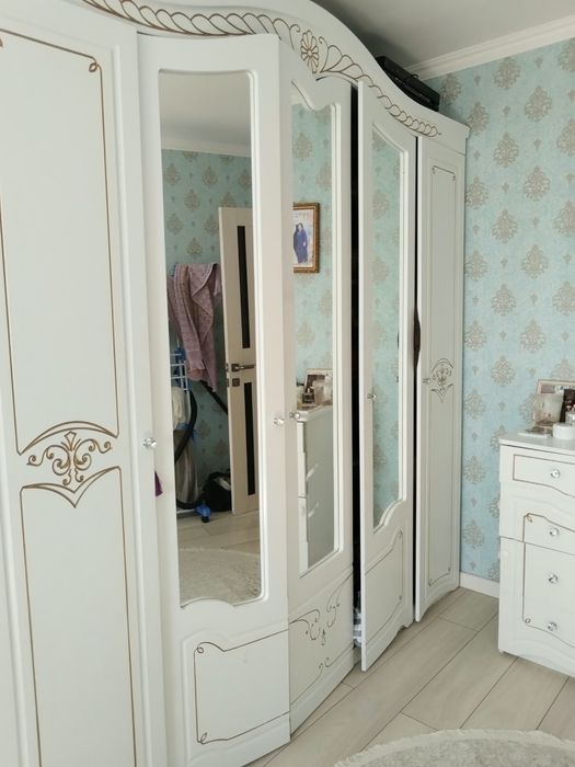 Спальная гарнитура