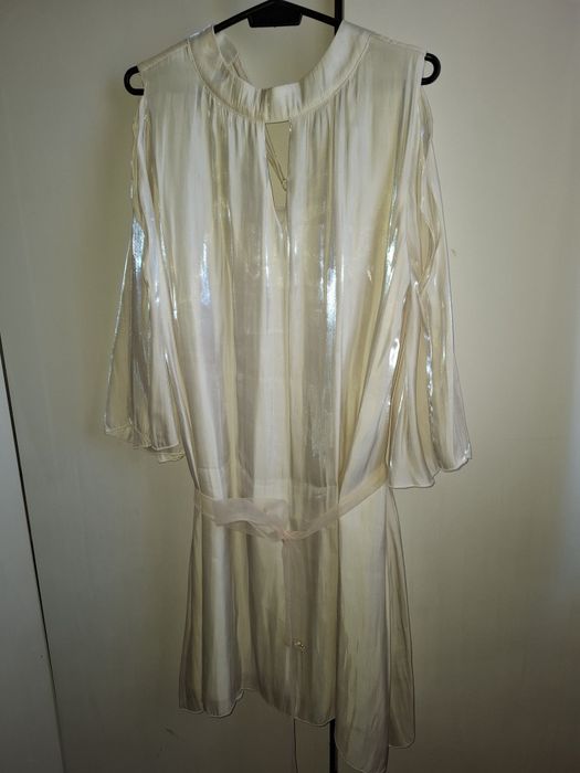 Елегантна рокля  Lucy