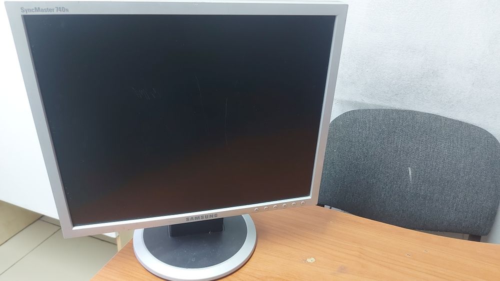 Продаю Монитор Samsung