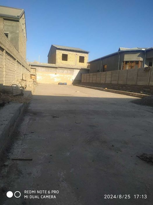 Продаётся пустой участок земли