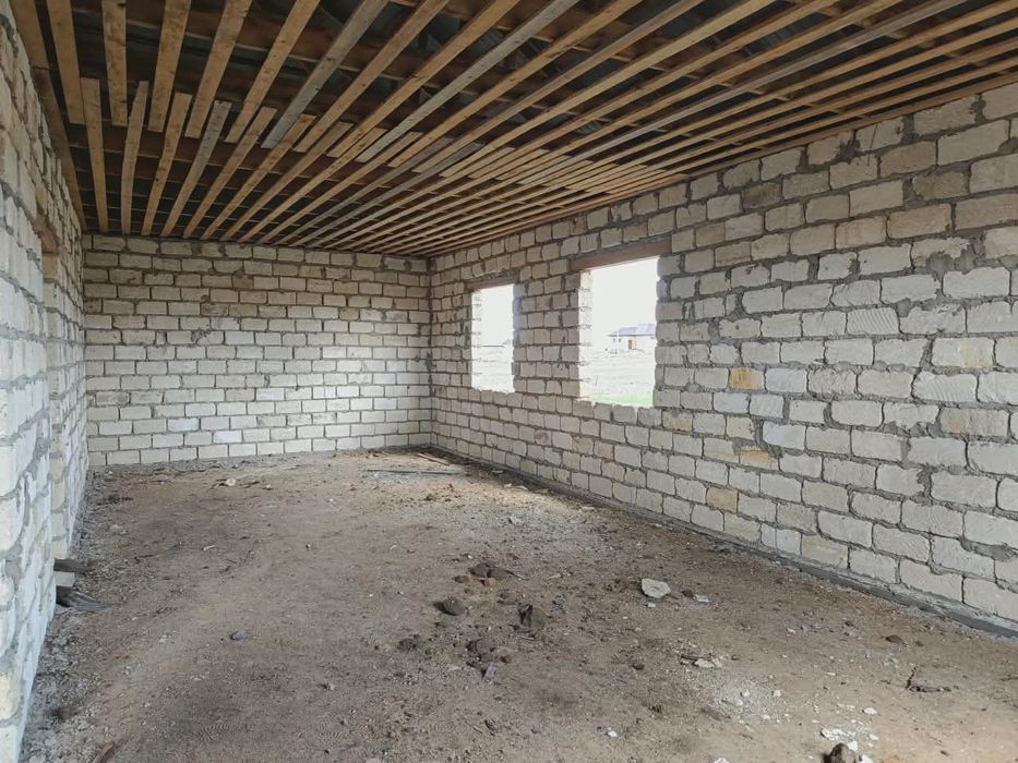 Продам дом черновой вариант