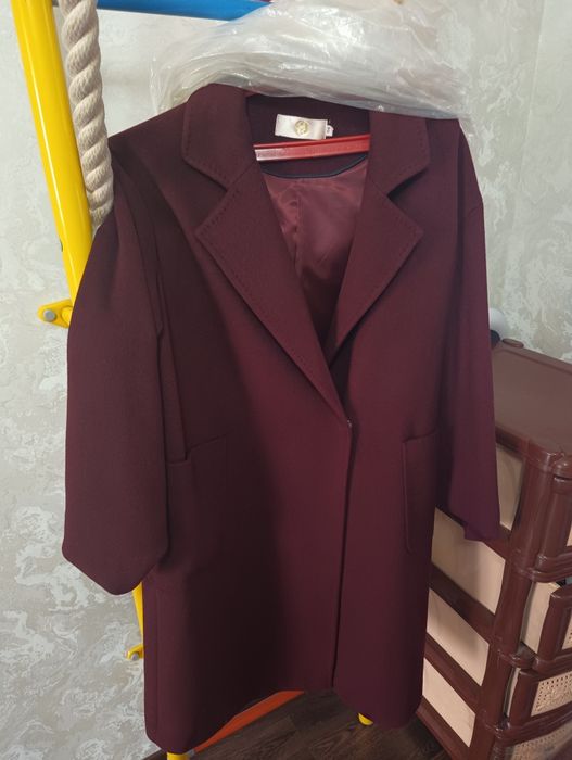 Пальто демисезонная