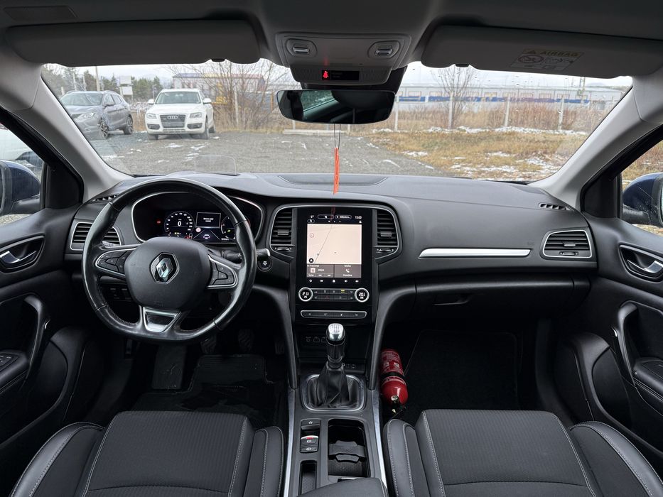 Renault Megane facelift /Navi mare/ Full Led /head up display/Camera