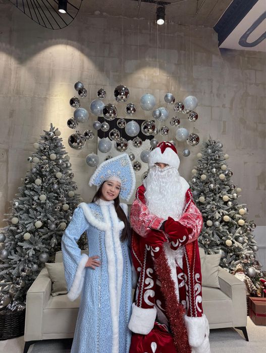 Дед мороз и снегурочка Атырау