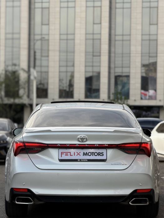 Toyota Avalon Limited