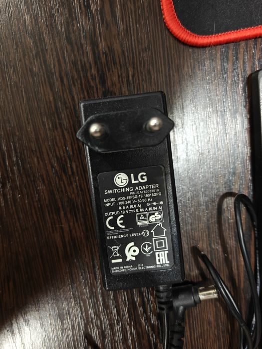 Монитор LG 22MK400H-B, На запчасти