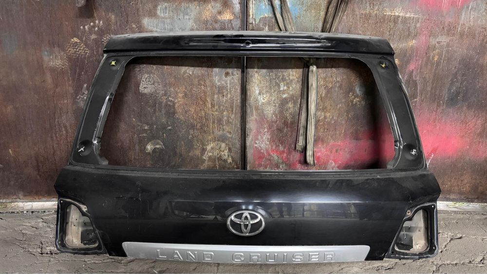 Запчасти от Ланд Крузер 200