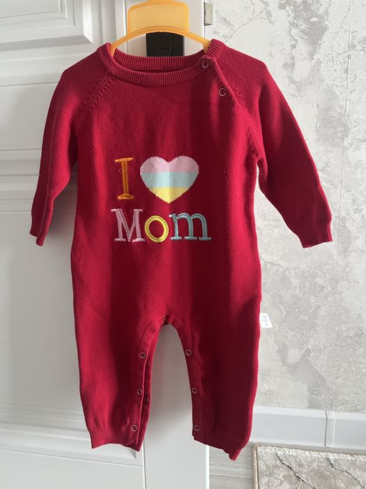 Детский бу киімдер сатыдады