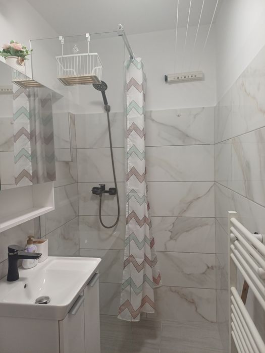 Inchiriez  garsoniera pe termen lung str. Fermelor, langa Socar