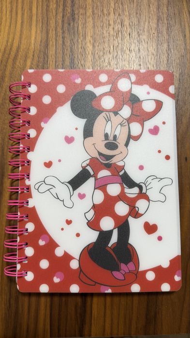 Блокноты новые.